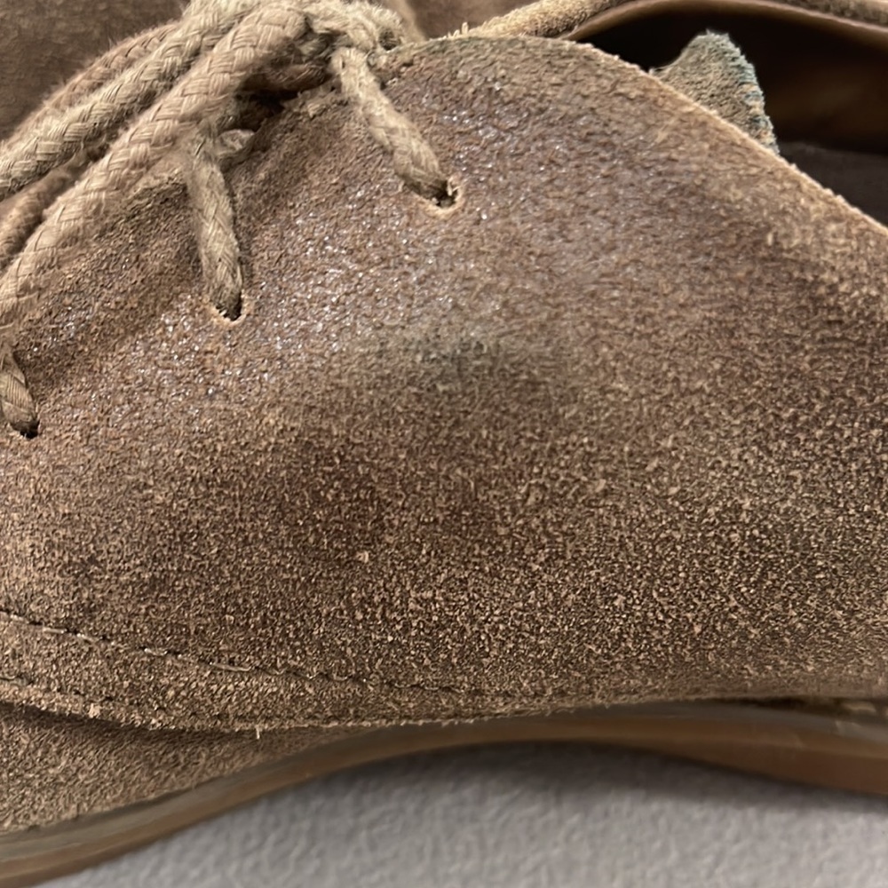 Timberland Suede Finish Oxford. Size 9.5. - Picture 14 of 16